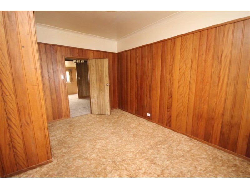 193 Logan Street, Tenterfield NSW 2372