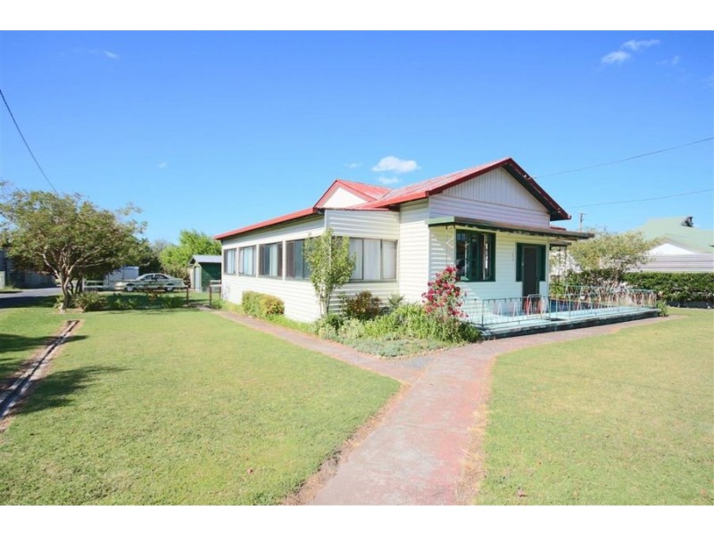 160 Manners Street, Tenterfield NSW 2372