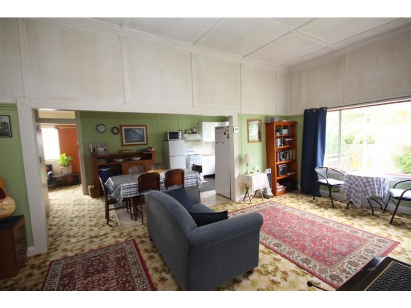 160 Manners Street, Tenterfield NSW 2372