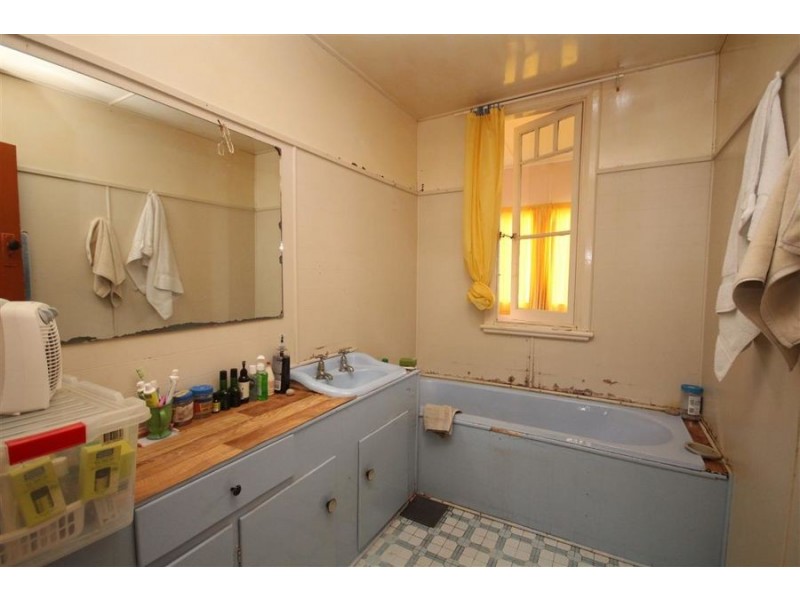 160 Manners Street, Tenterfield NSW 2372