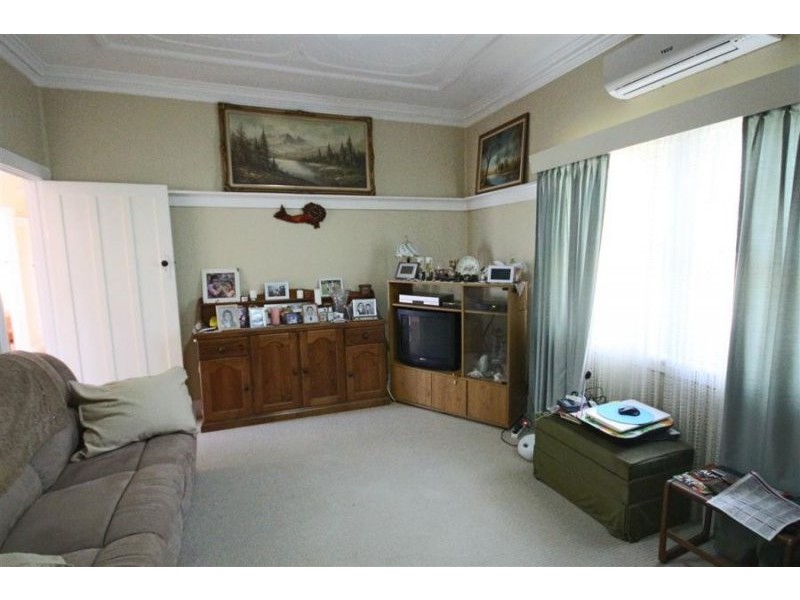 97 Bulwer Street, Tenterfield NSW 2372