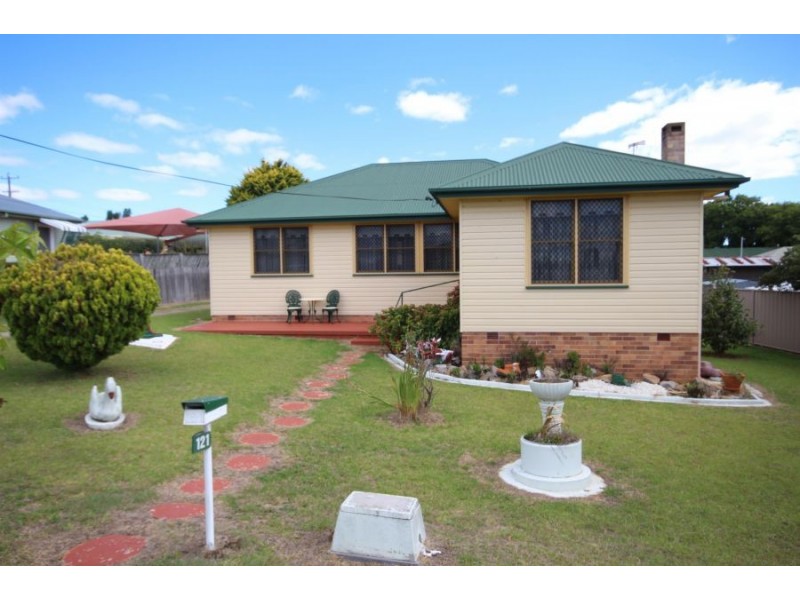 121 Naas Street, Tenterfield NSW 2372