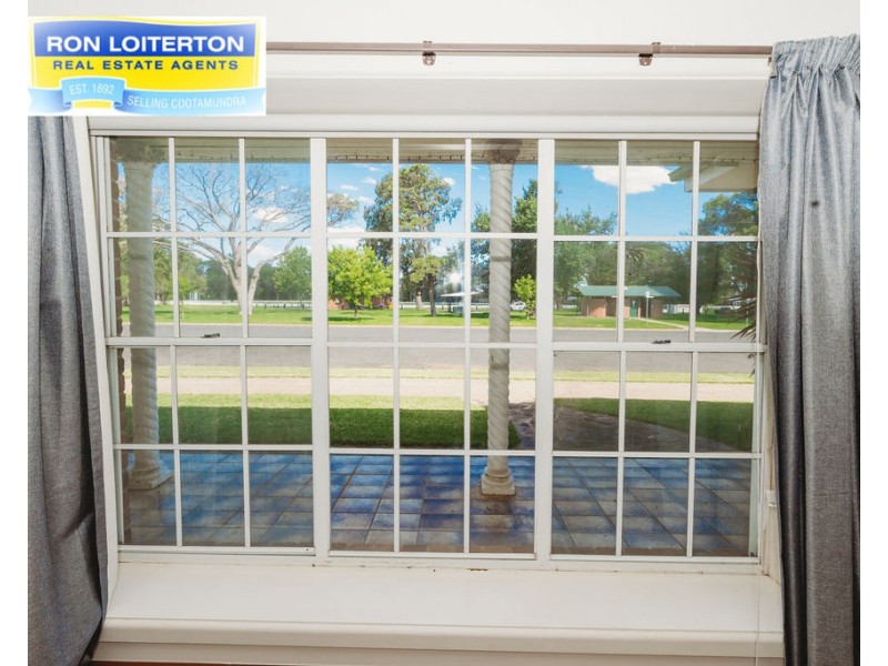 43 Thompson St, Cootamundra NSW 2590