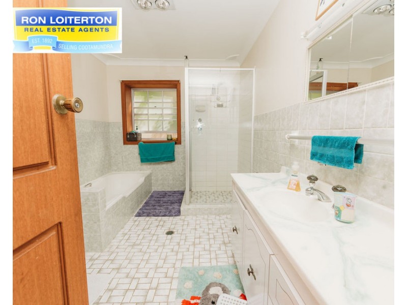 43 Thompson St, Cootamundra NSW 2590