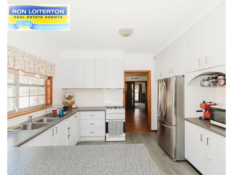 43 Thompson St, Cootamundra NSW 2590