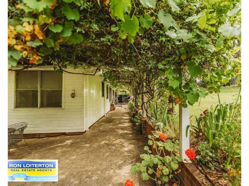 73 Centenary Ave, Cootamundra NSW 2590