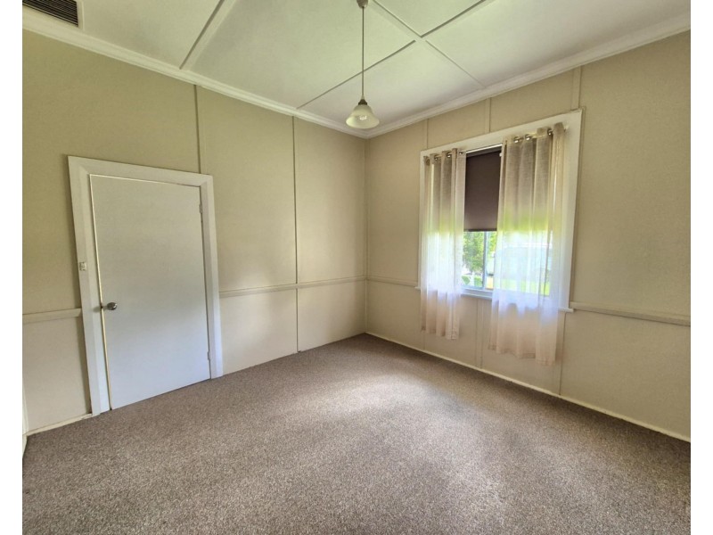 20 Bullecourt St, Cootamundra NSW 2590