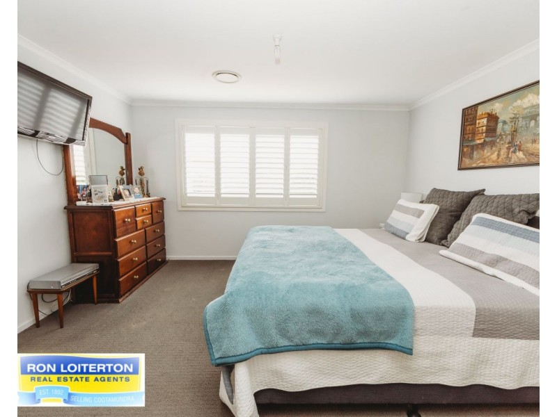 27 Hemet Cres, Cootamundra NSW 2590
