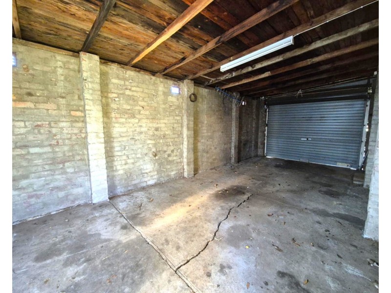 69 Crown St, Cootamundra NSW 2590