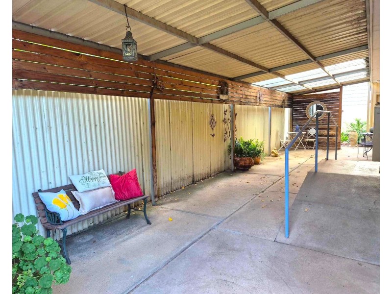 2A Justin St, Cootamundra NSW 2590