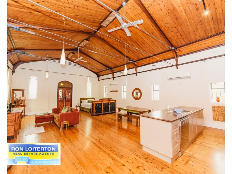 16 King St, Wallendbeen NSW 2588