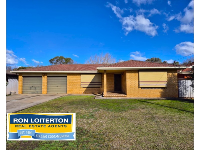 42 Cowcumbla St, Cootamundra NSW 2590