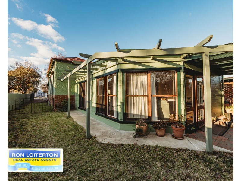 62 Temora St, Cootamundra NSW 2590