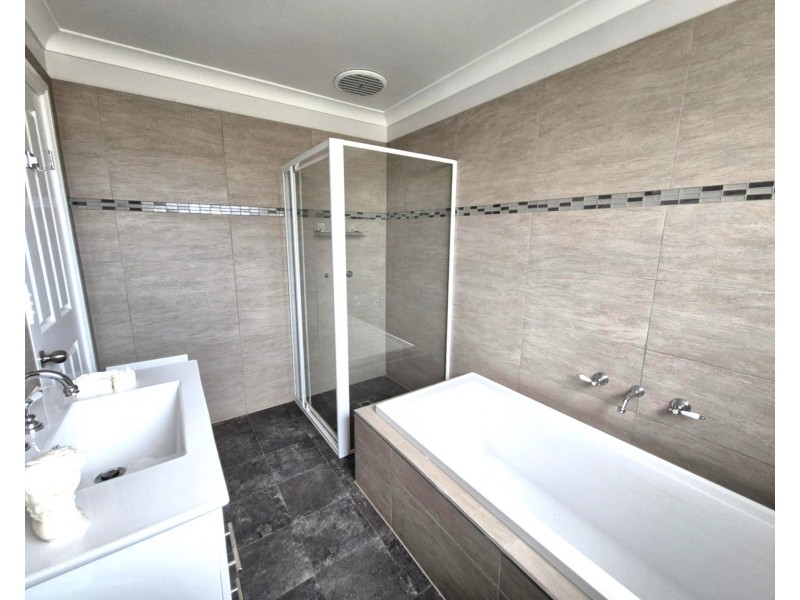 54 Hurley St, Cootamundra NSW 2590