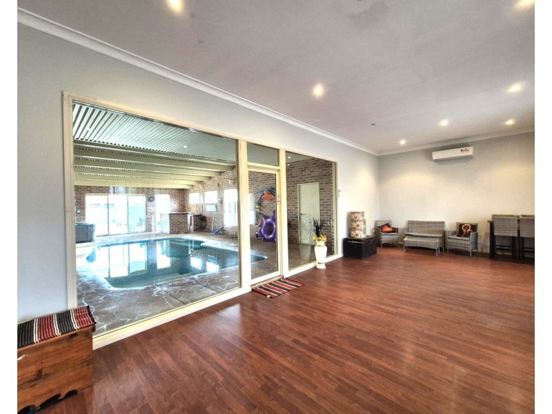 54 Hurley St, Cootamundra NSW 2590