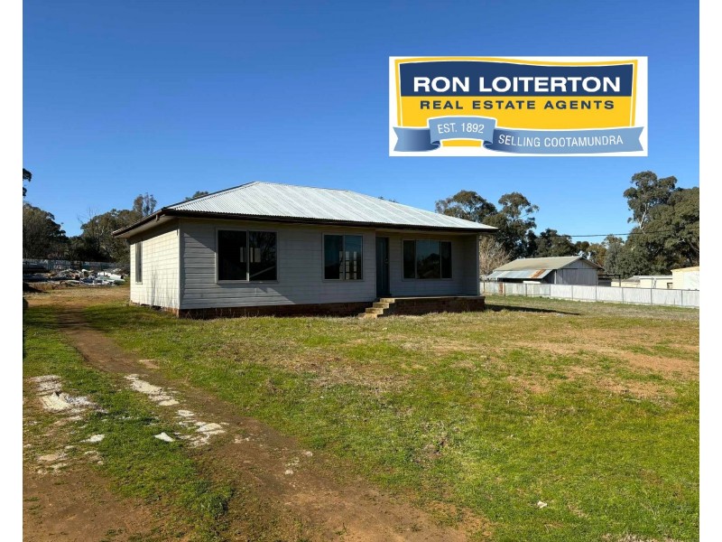 6 Bradman St, Cootamundra NSW 2590