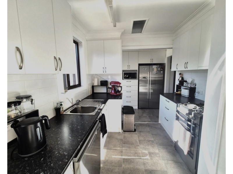 193 Thompson St, Cootamundra NSW 2590
