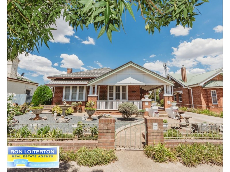 88 Sutton St, Cootamundra NSW 2590