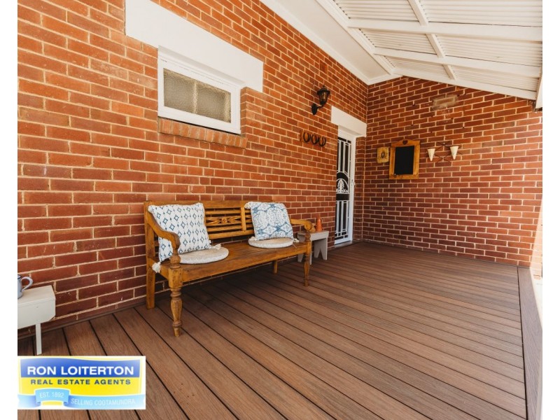 88 Sutton St, Cootamundra NSW 2590