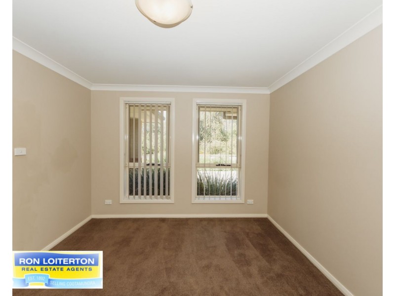 3/105 Thompson St, Cootamundra NSW 2590