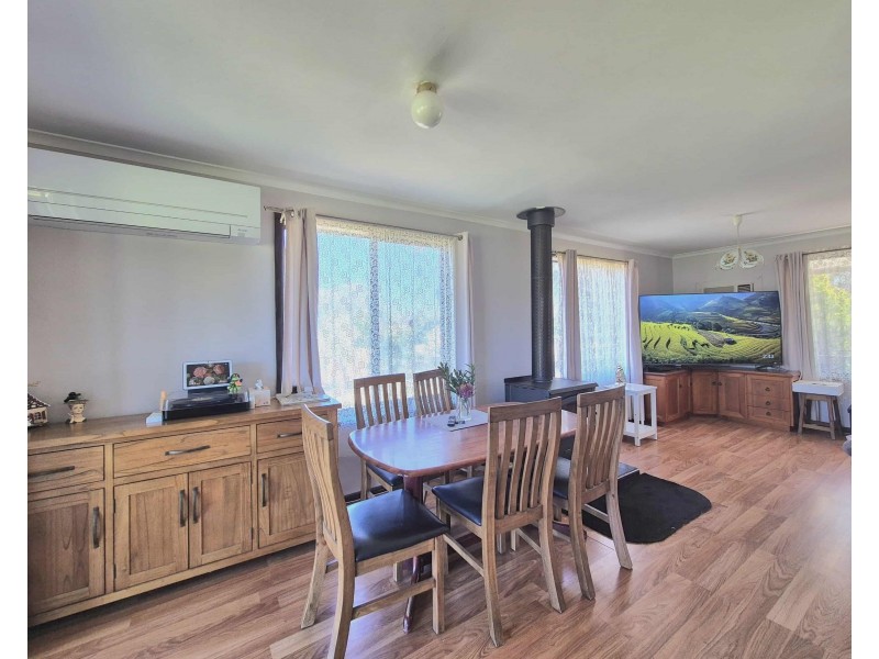 84 Hibernia St, Stockinbingal NSW 2725