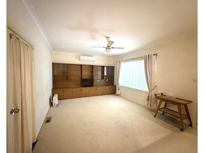 74 MacKay St, Cootamundra NSW 2590