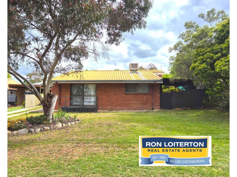 56 Cowcumbla St, Cootamundra NSW 2590