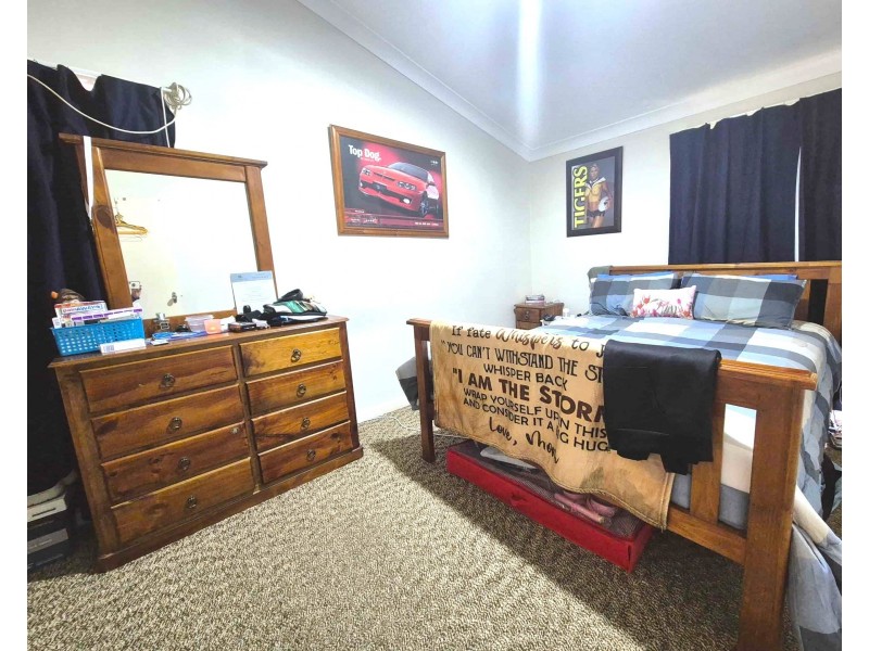 56 Cowcumbla St, Cootamundra NSW 2590