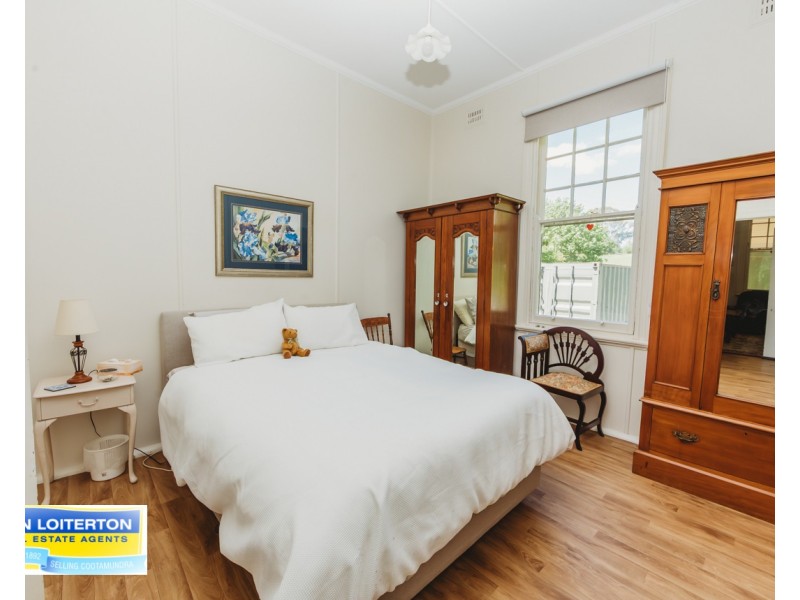 13 Queen St, Wallendbeen NSW 2588