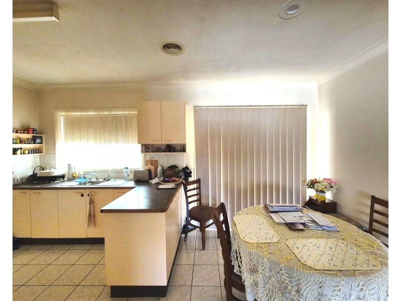 2/59 Hay St, Cootamundra NSW 2590