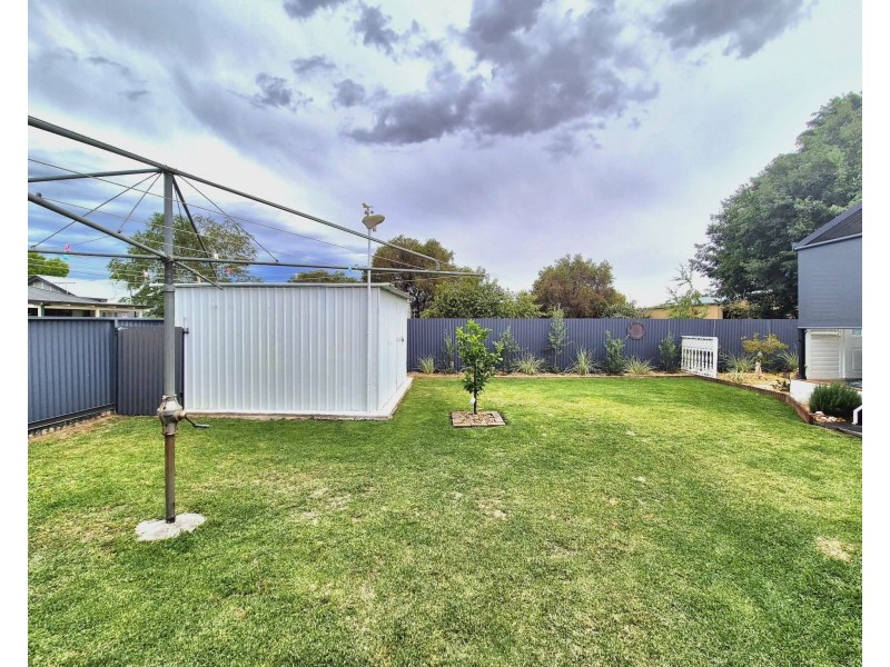 35 Sutton St, Cootamundra NSW 2590