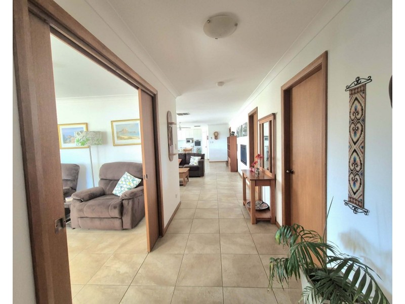 43 Harold Conkey Ave, Cootamundra NSW 2590