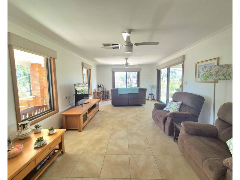 43 Harold Conkey Ave, Cootamundra NSW 2590
