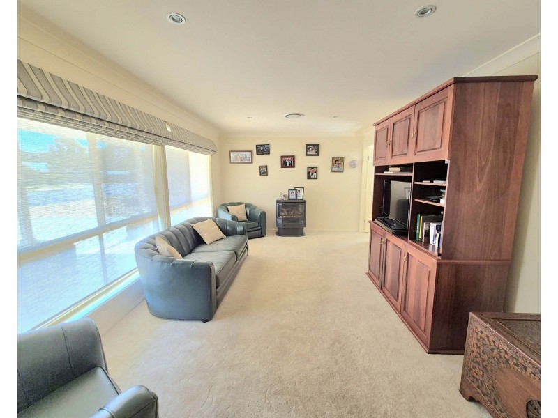 31 Harold Conkey Ave, Cootamundra NSW 2590