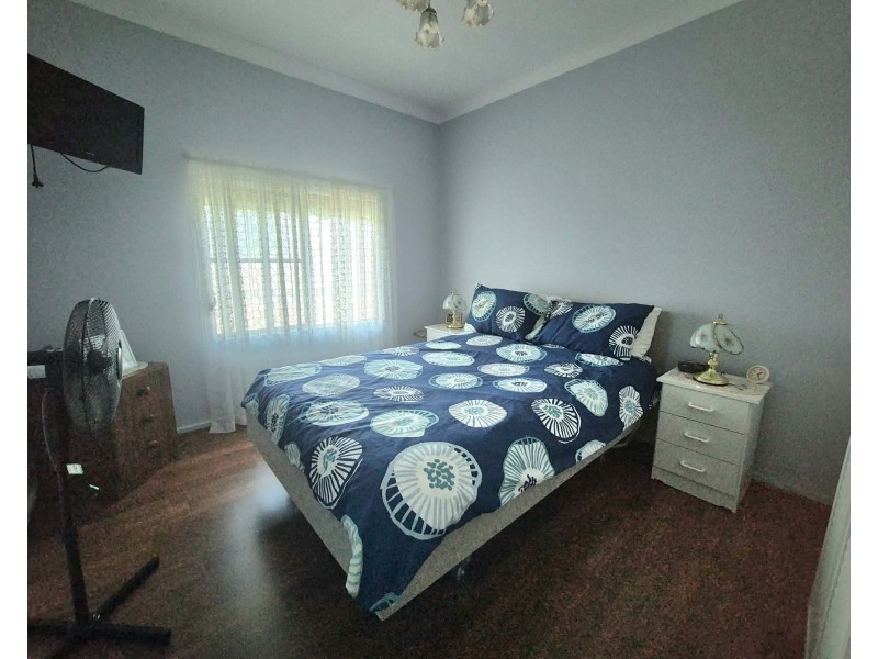 66 Gundagai Rd, Cootamundra NSW 2590