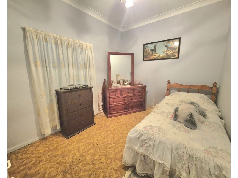 66 Gundagai Rd, Cootamundra NSW 2590