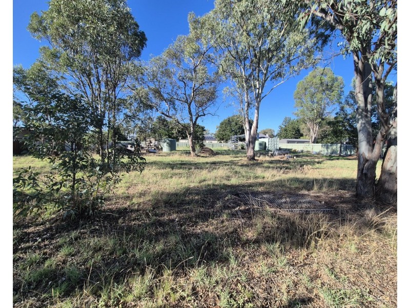 7 Wood St, Stockinbingal NSW 2725