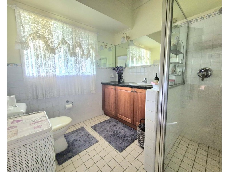 11 Hemet Cres, Cootamundra NSW 2590