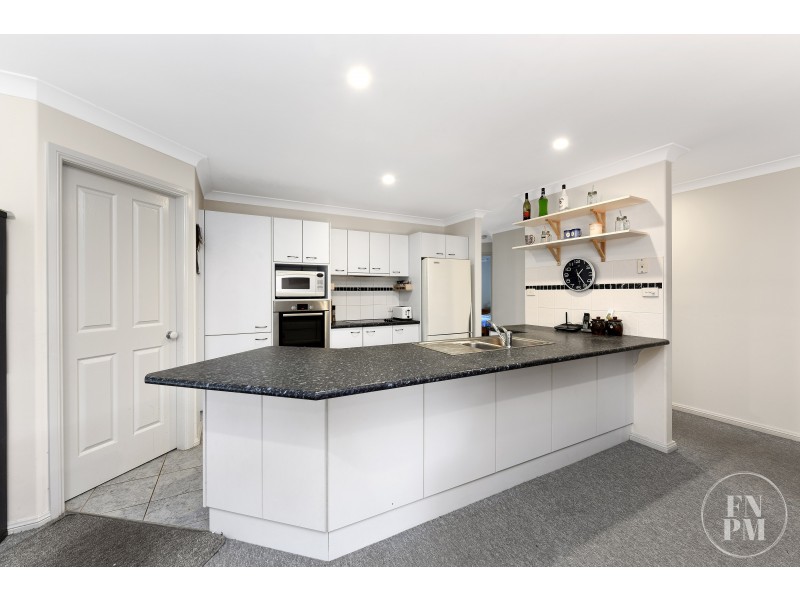6 Chatfield Way, Port Macquarie NSW 2444