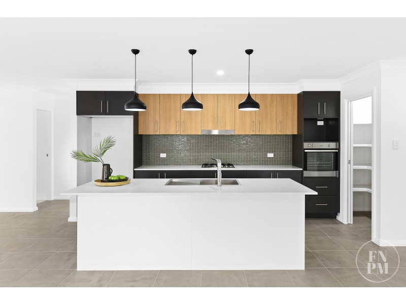 2/4 Tallow Way, Port Macquarie NSW 2444