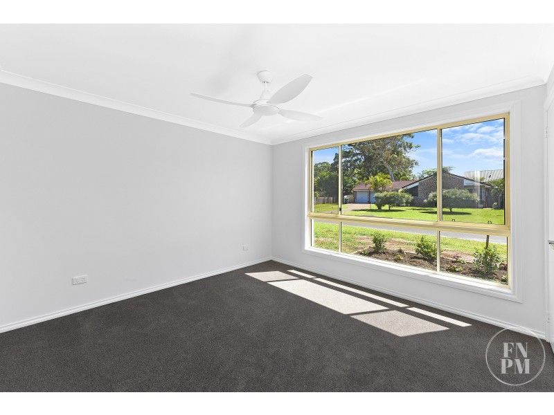 1/27 Grassmere Way, Port Macquarie NSW 2444