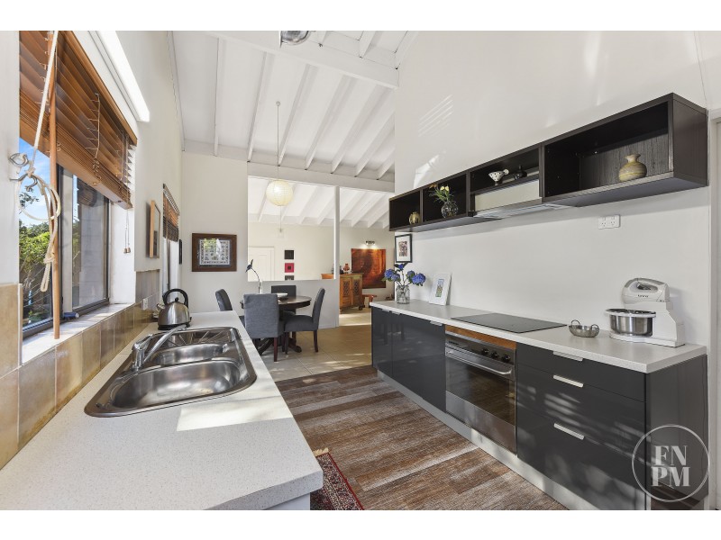 2/2 Tasman Road, Port Macquarie NSW 2444