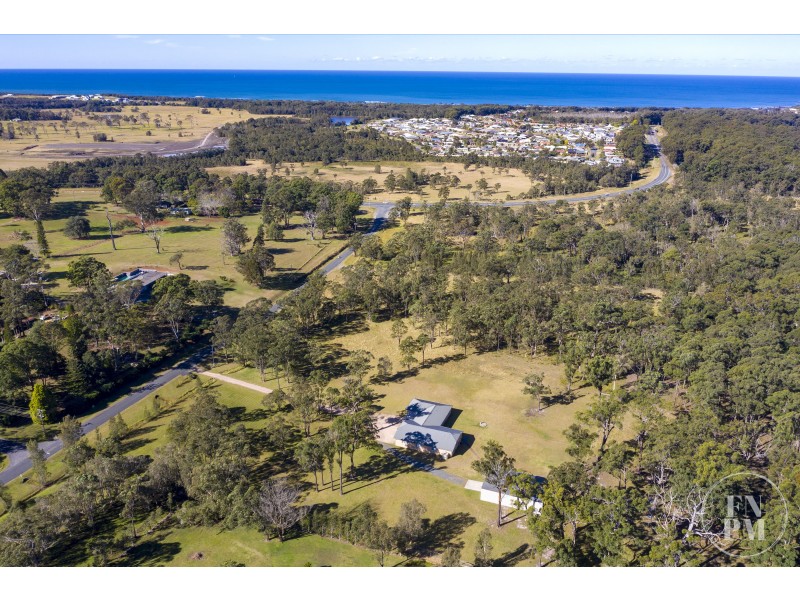 35 Bonny View Drive, Bonny Hills NSW 2445