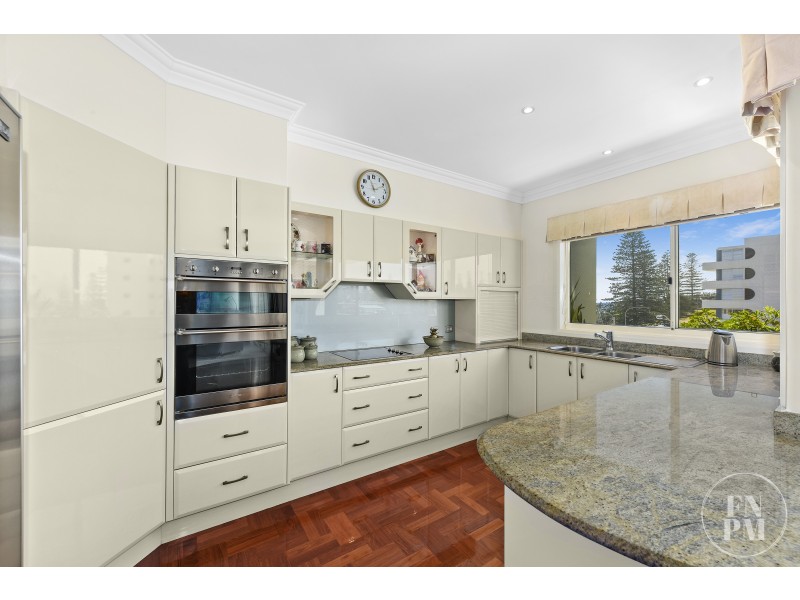 8/1 Owen Street, Port Macquarie NSW 2444