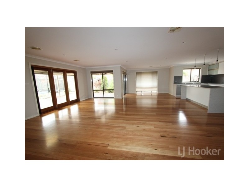 7 Geebung Place, Queanbeyan NSW 2620