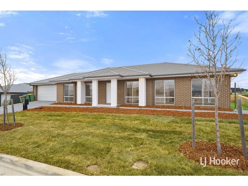 16 Rosa Street, Googong NSW 2620