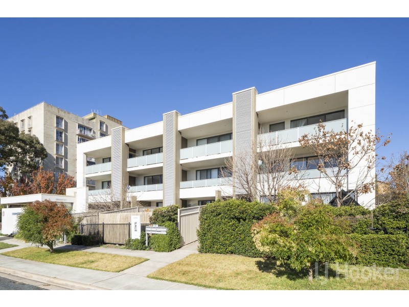 1/88 Henderson Road, Crestwood NSW 2620