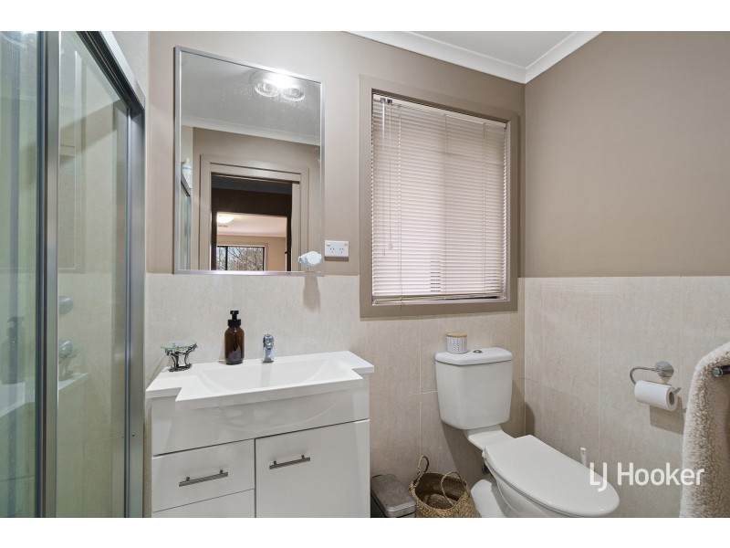 3/4 Erin Street, Queanbeyan NSW 2620