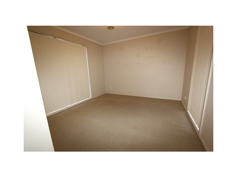 6/11 Doeberl Place, Queanbeyan NSW 2620