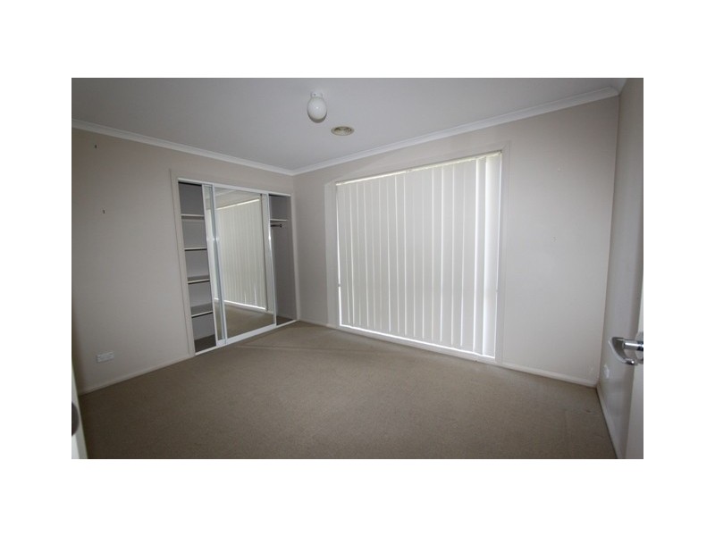 6/11 Doeberl Place, Queanbeyan NSW 2620